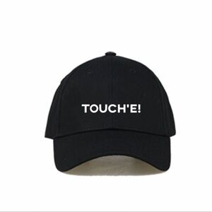 Cap Touch’e Street style